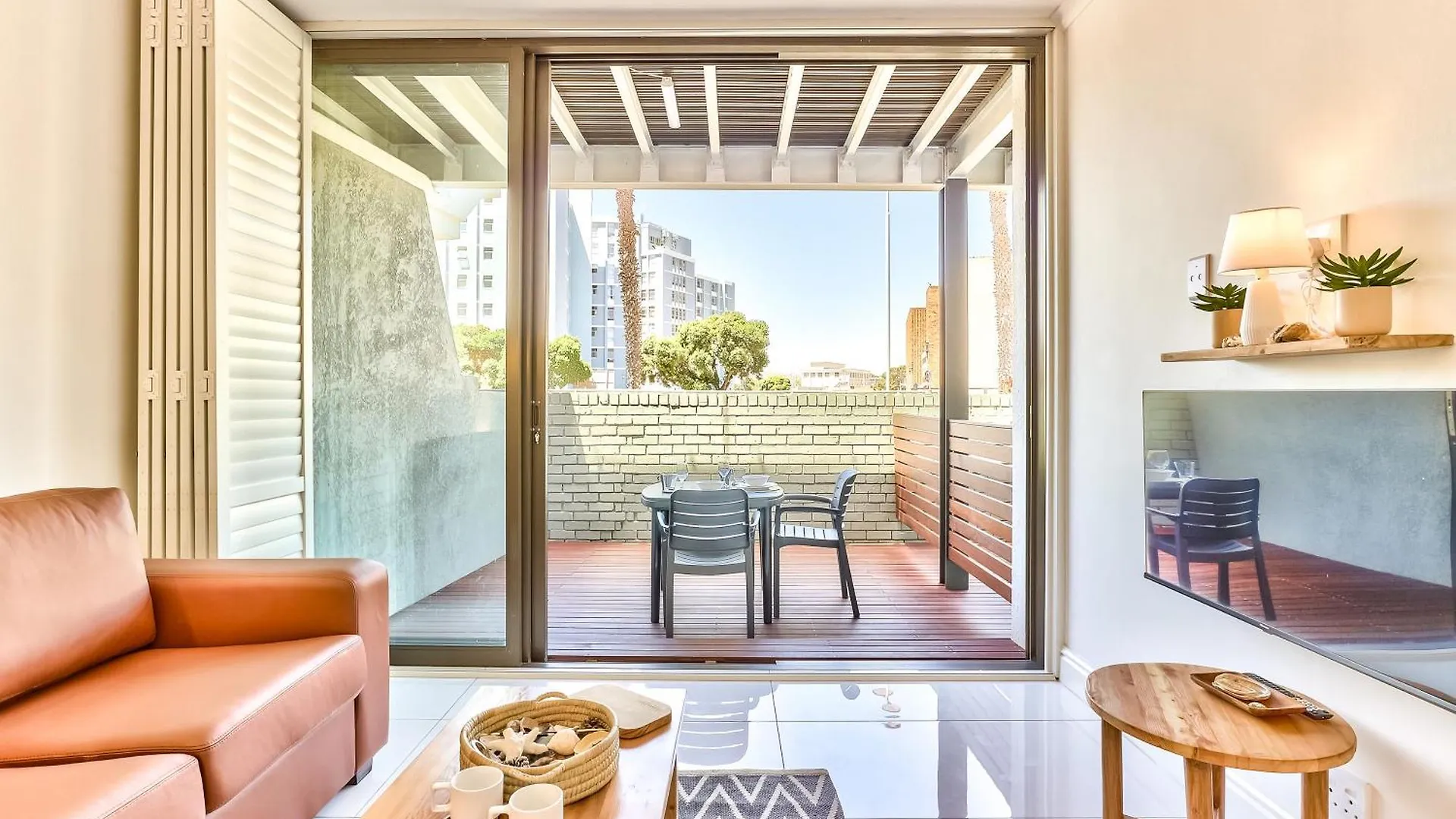 Seaside Retreat With Amazing Views And No Loadshedding Apartment Cape Town